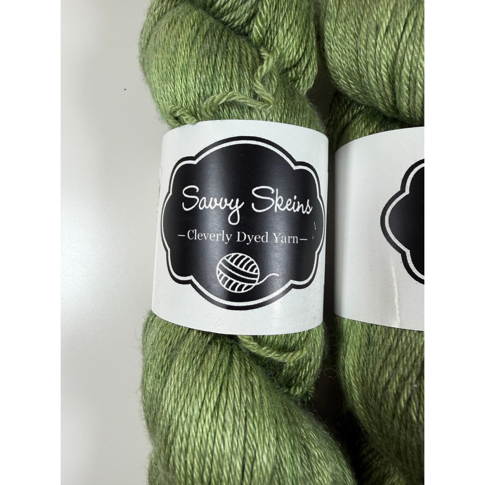 Savvy Skeins Elite Fingering‎ Yarn 2 Skeins Green Merino Silk Blend Treehugs